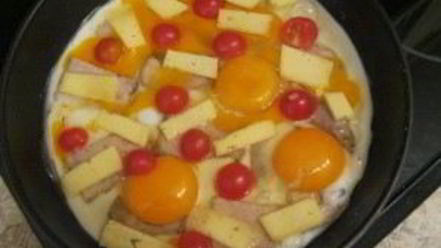 Рецепт яичницы с мясом