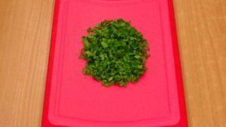 Рецепт яичницы с помидорами и моцареллой