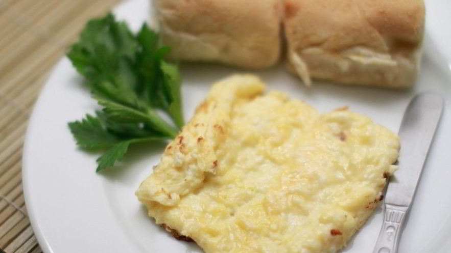 Рецепт яичницы с сыром в духовке