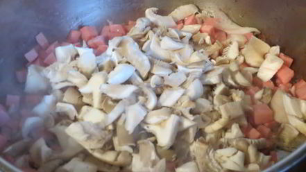 Рецепт яичницы в слоеном тесте к завтраку