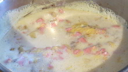 Рецепт яичницы в слоеном тесте к завтраку