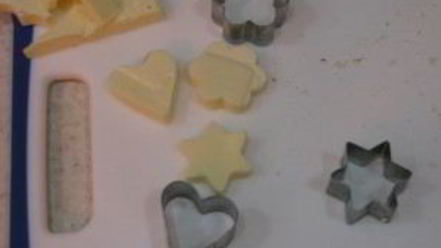 Рецепт закуски на шпажках с ветчиной