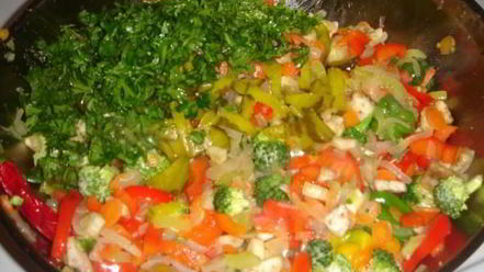Рецепт закуски по-итальянски из овощей и зелени
