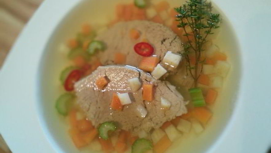 Рецепт телячьего заливного