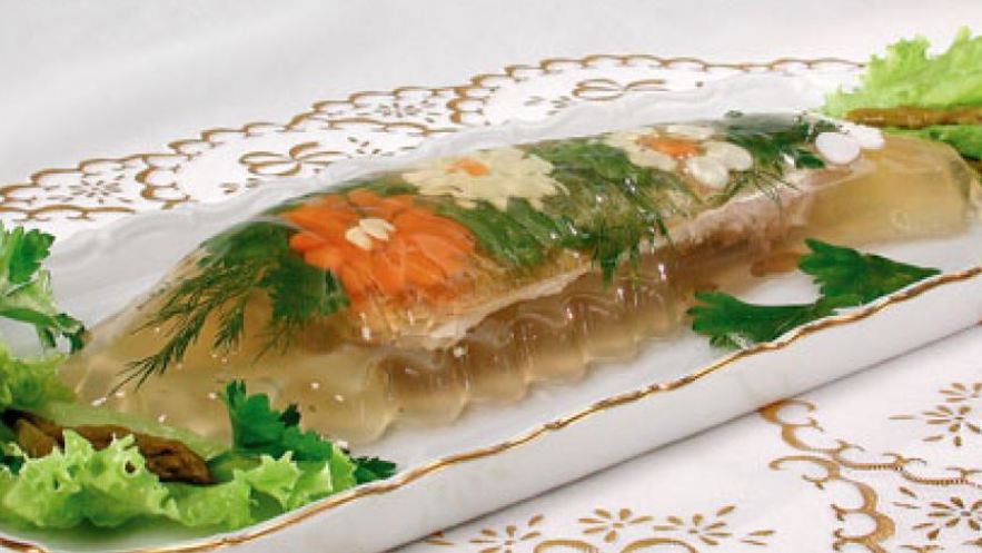 Рецепт заливного из форели в формах