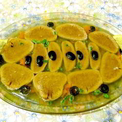 Рецепт Заливного из говяжьего языка с маслинами