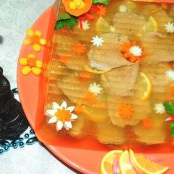 Рецепт Заливного из телячьих языков с маринованными опятами