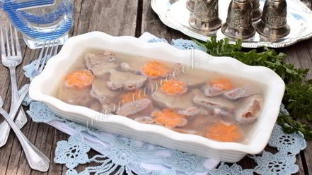 Рецепт заливного из языка