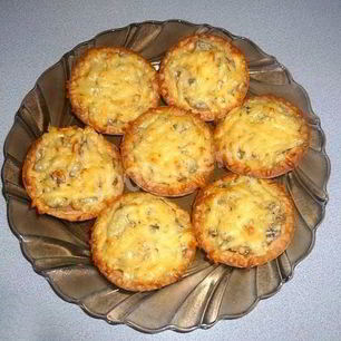 Рецепт Тарталеток с жульеном в сыре с шампиньонами