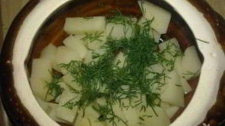 Рецепт жульена в горшочках с картошкой