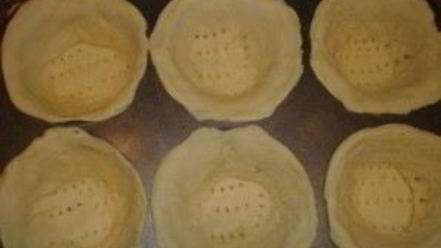 Рецепт жульена в корзиночках из теста