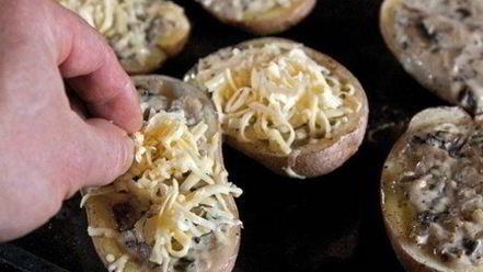 Рецепт жюльена в картофеле